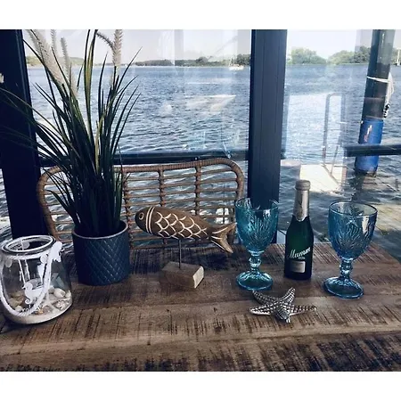 Botel Woonboot Havenprins *